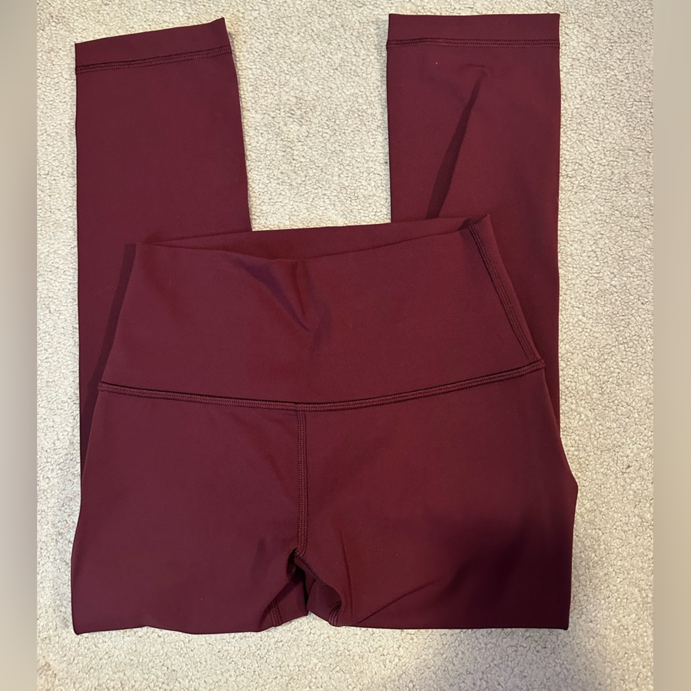 Maroon LuLuLemon High-Waisted crop Leggings